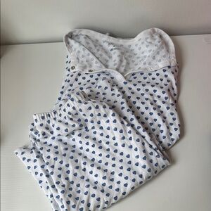 BLUE HEARTS LONG SLEEVE ROLLER RABBITS (SIZE WOMENS SMALL)